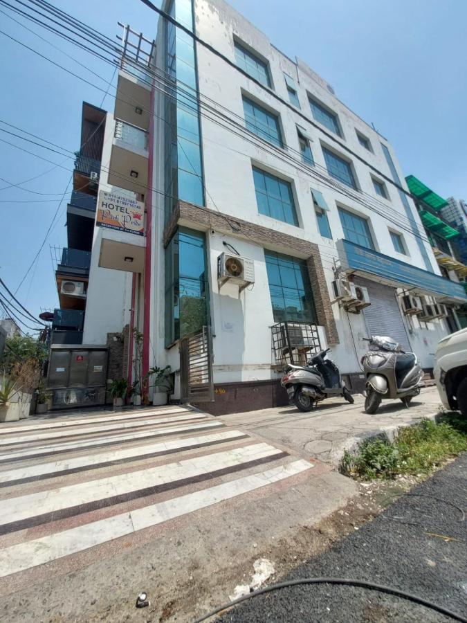 Hotel Park Pride Pitampura New Delhi, Couple Friendly Exterior foto