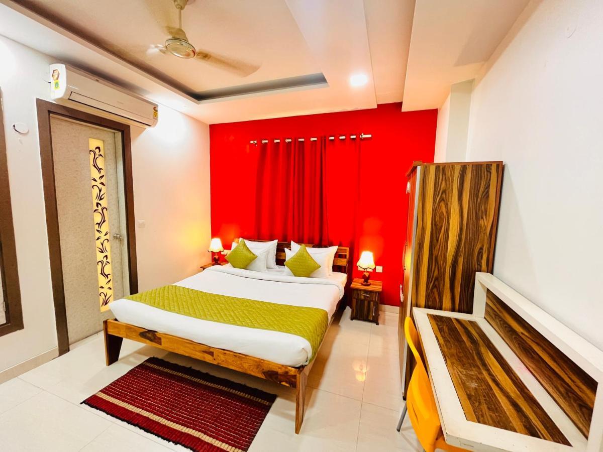 Hotel Park Pride Pitampura New Delhi, Couple Friendly Exterior foto