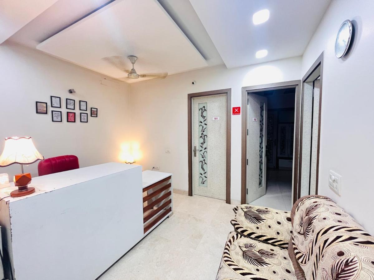 Hotel Park Pride Pitampura New Delhi, Couple Friendly Exterior foto